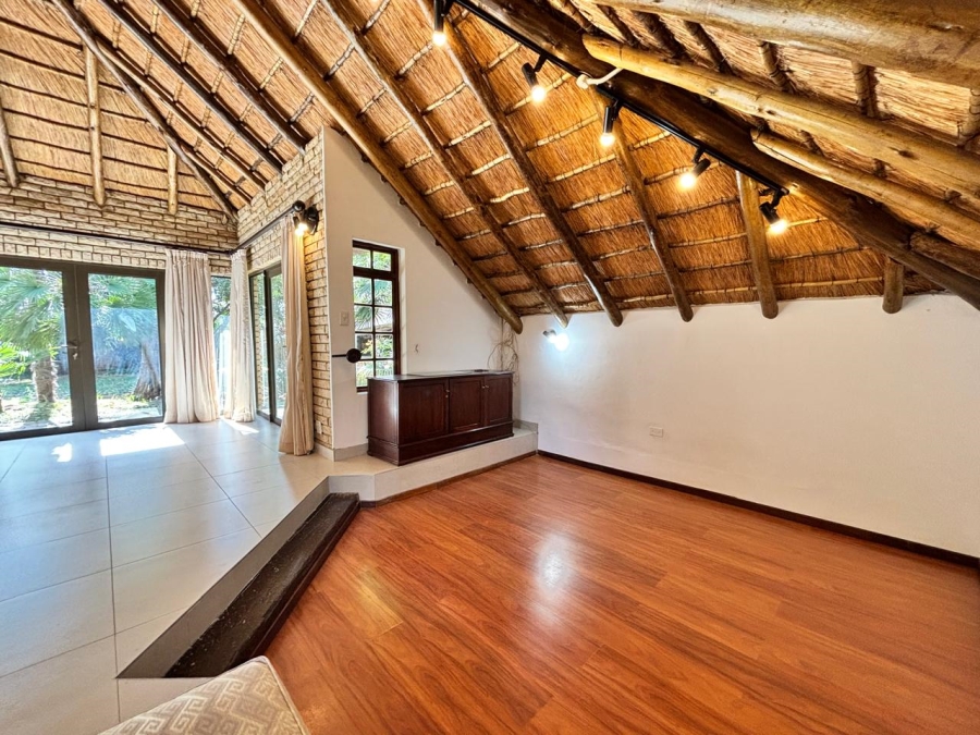 3 Bedroom Property for Sale in Mooivallei Park North West